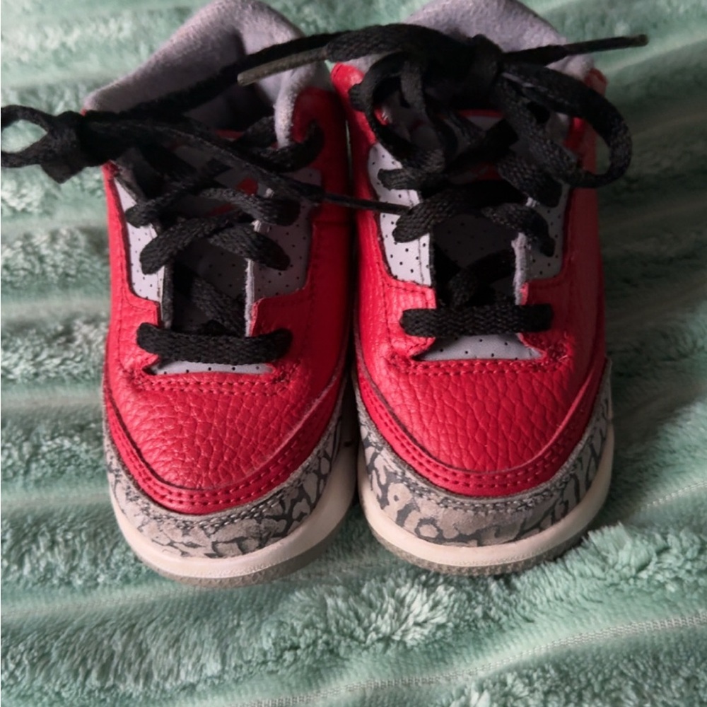 Red cement 3